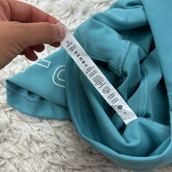 Lululemon Wunder Train High-Rise Short 8" SoulCycle Collab - Picture 6 of 6